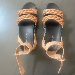 Madden girl sandal brown size 8